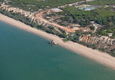 La playa virgen de Huelva que los turistas desconocen y es un auténtico paraíso en plena naturaleza