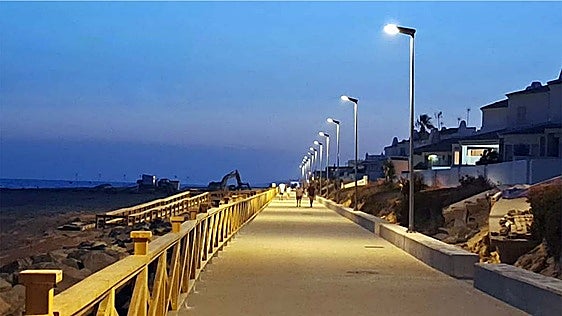 Matalascañas inaugura este jueves el paseo marítimo, cinco meses después de que los temporales lo destruyeran