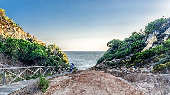 Las tres playas vírgenes de Huelva que siguen siendo un secreto para los turistas: cuáles son y cómo llegar hasta ellas