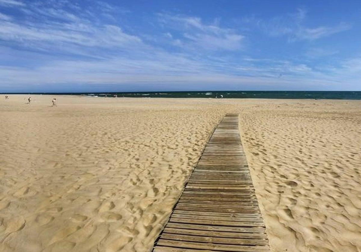 lmagen de la playa de Isla Canela