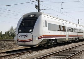 Ya se pueden adquirir los abonos gratuitos de Cercanías y Media Distancia de Renfe. Te contamos cómo hacerlo