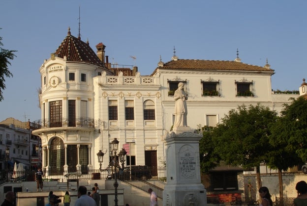 Exterior del Casino de Aracena, conocido como de Arias Montano