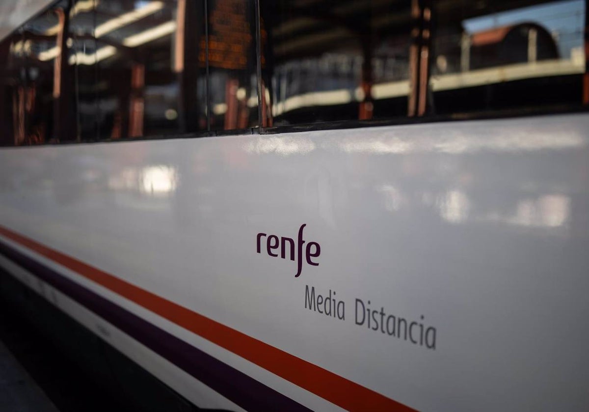 Tren de media distancia de Renfe
