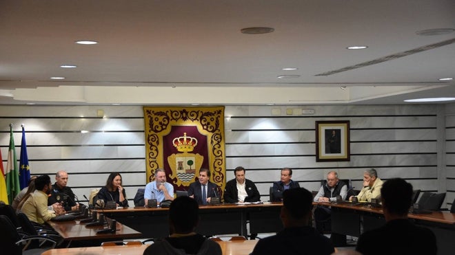 La reunión con los afectados en el Ayuntamiento de Punta Umbría