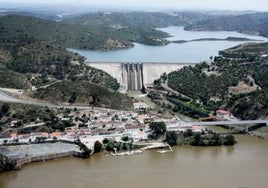 El PSOE acusa a la Junta de subir después de 11 años el canon de regulación del agua para la demarcación del Tinto, Odiel y Piedras