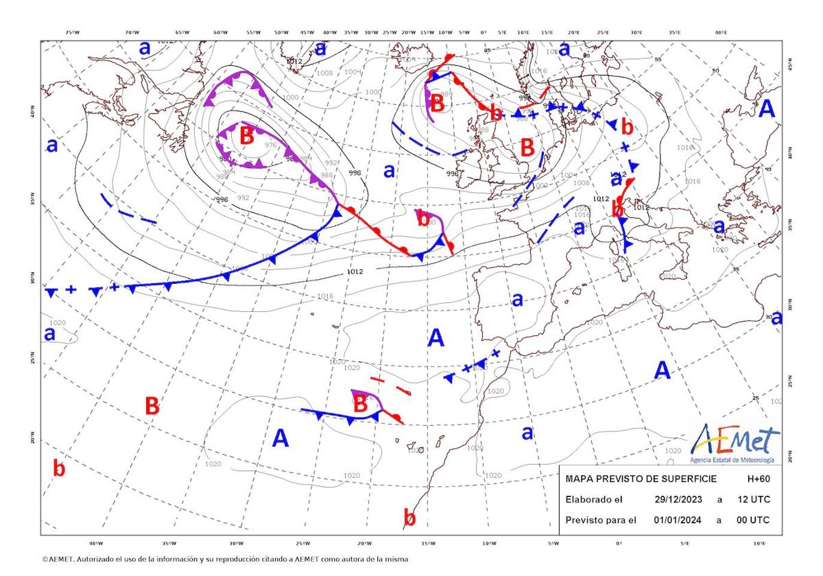 Esta es la situación para el momento de las campanadas. Tiempo anticiclónico, no demasiado frío y sin lluvia. Se aprecia al suroeste de la península, sobre el mar, los restos de un frente que pasará ya debilitado en la mañana del día 31, siendo poco probable que deje alguna leve precipitación. La noche, ideal para estar de fiesta