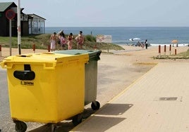 Punta Umbría tendrá por fin papeleras en sus playas