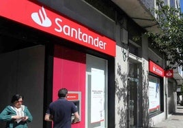 Reclaman al Santander que devuelva sus ahorros a un pensionista de Isla Cristina víctima de un «error informático»