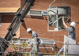 Dos empresas de Huelva y Ayamonte buscan albañiles a través del SAE