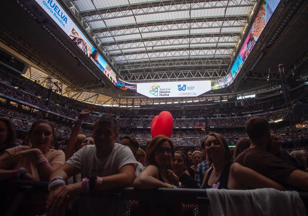 Las imágenes proyectadas en el Santiago Bernabéu
