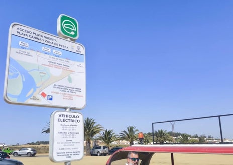 Imagen secundaria 1 - El vehículo eléctrico que conecta El Terrón con la playa de Nueva Umbría: horarios y precios