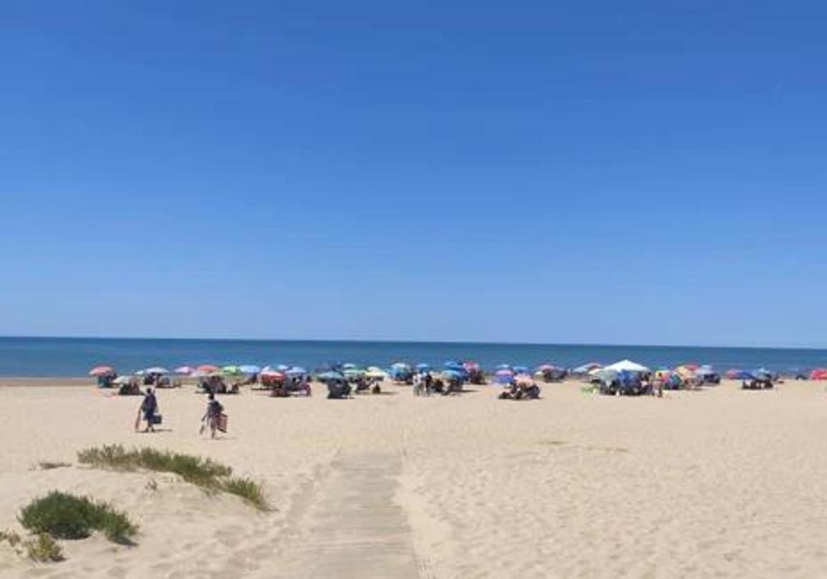 Imagen de la Playa de la Bota, en Punta Umbría