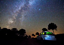 Desde Higuera de la Sierra a Almonaster La Real: los miradores más impresionantes de la sierra de Huelva para ver las Perseidas