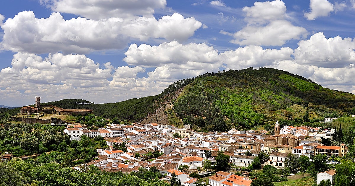 Los 10 pueblos de la Sierra de Huelva que hay que visitar al menos una vez en la vida