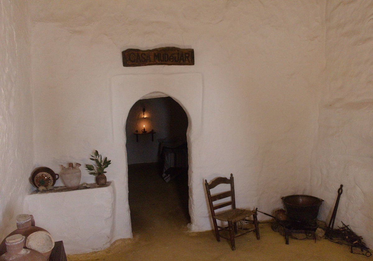 Estancia principal de la casa mudéjar de Cortegana, en la Sierra de Huelva