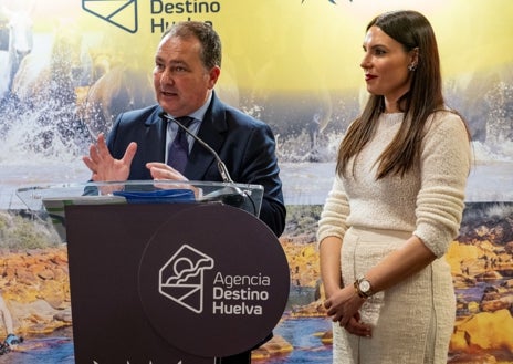 Imagen secundaria 1 - La Diputación presenta Huelva en Fitur como un destino «sin masificar donde poder disfrutar de todas las experiencias»