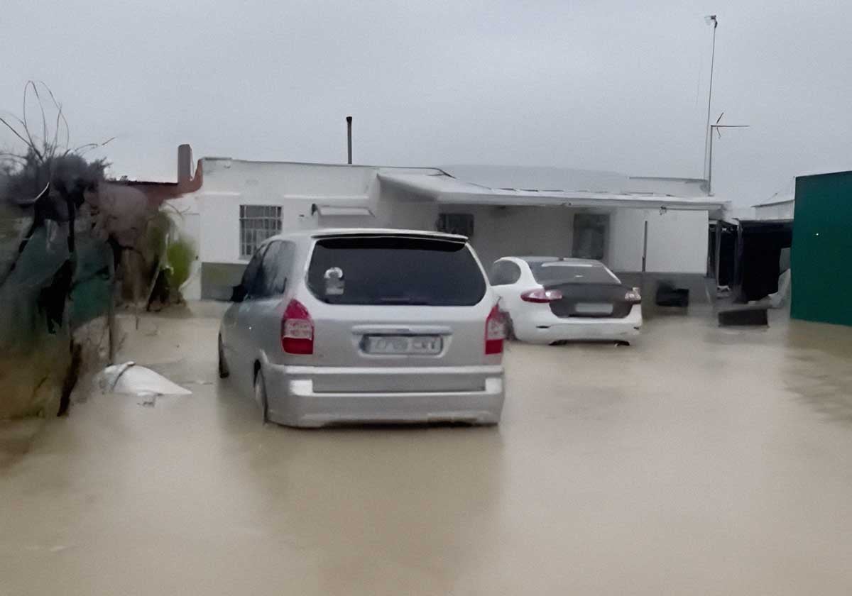 La vivienda inundada de María