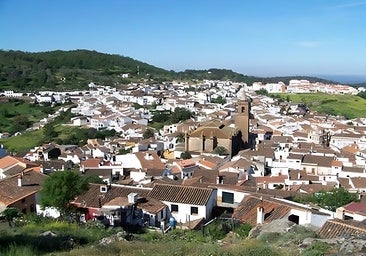 Sale a la venta una vivienda de tres habitaciones por menos de 25.000 euros en uno de los pueblos más bonitos de Huelva