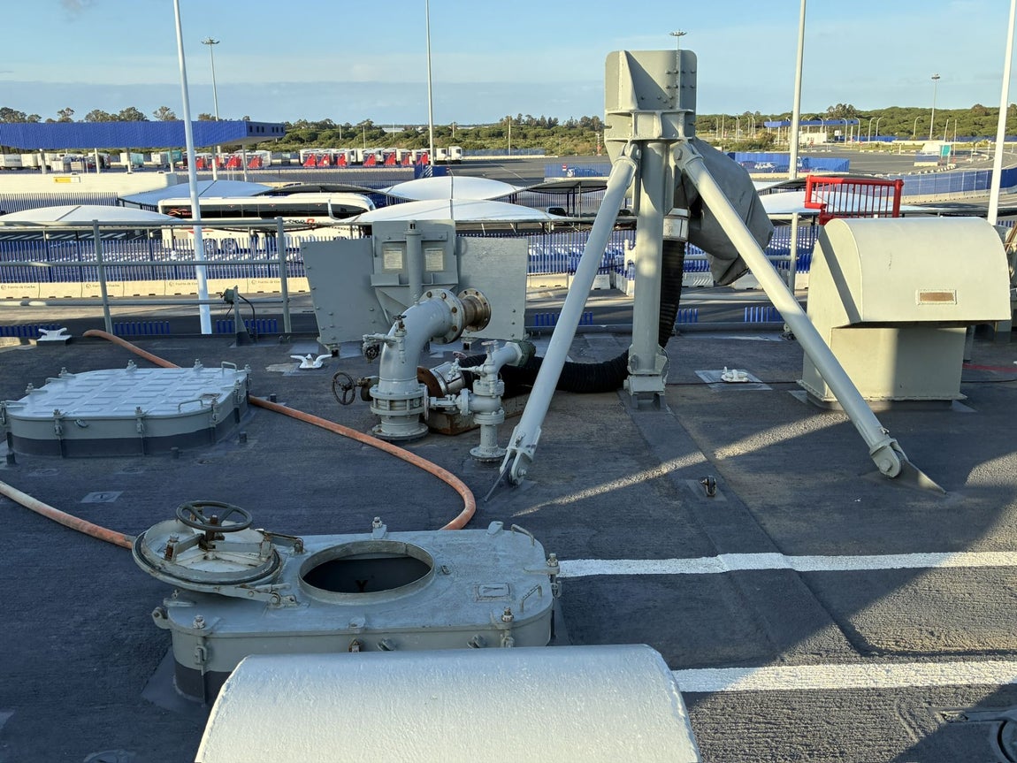 La escala en Huelva de la Fragata Canarias, en imágenes