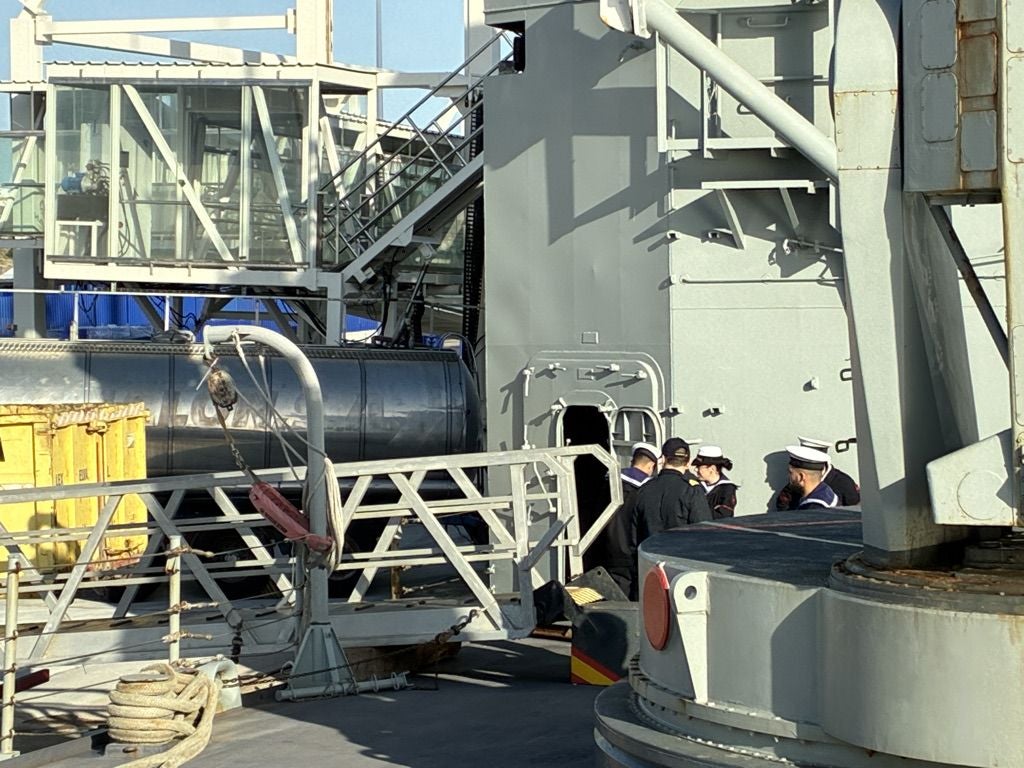 La escala en Huelva de la Fragata Canarias, en imágenes