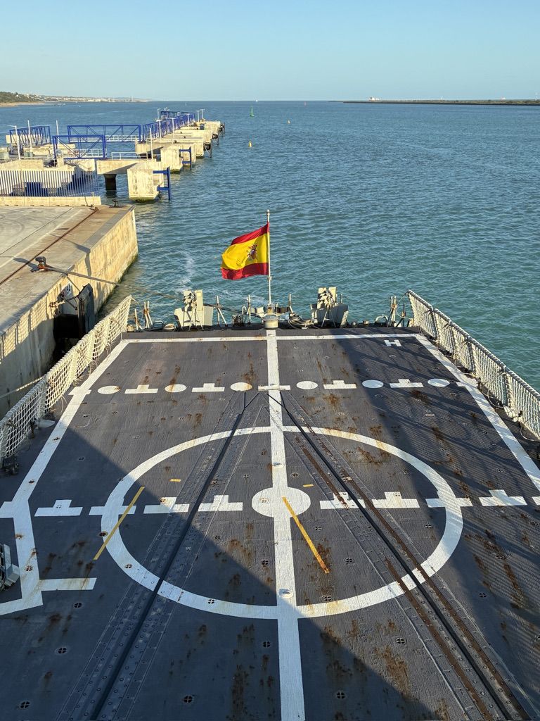 La escala en Huelva de la Fragata Canarias, en imágenes