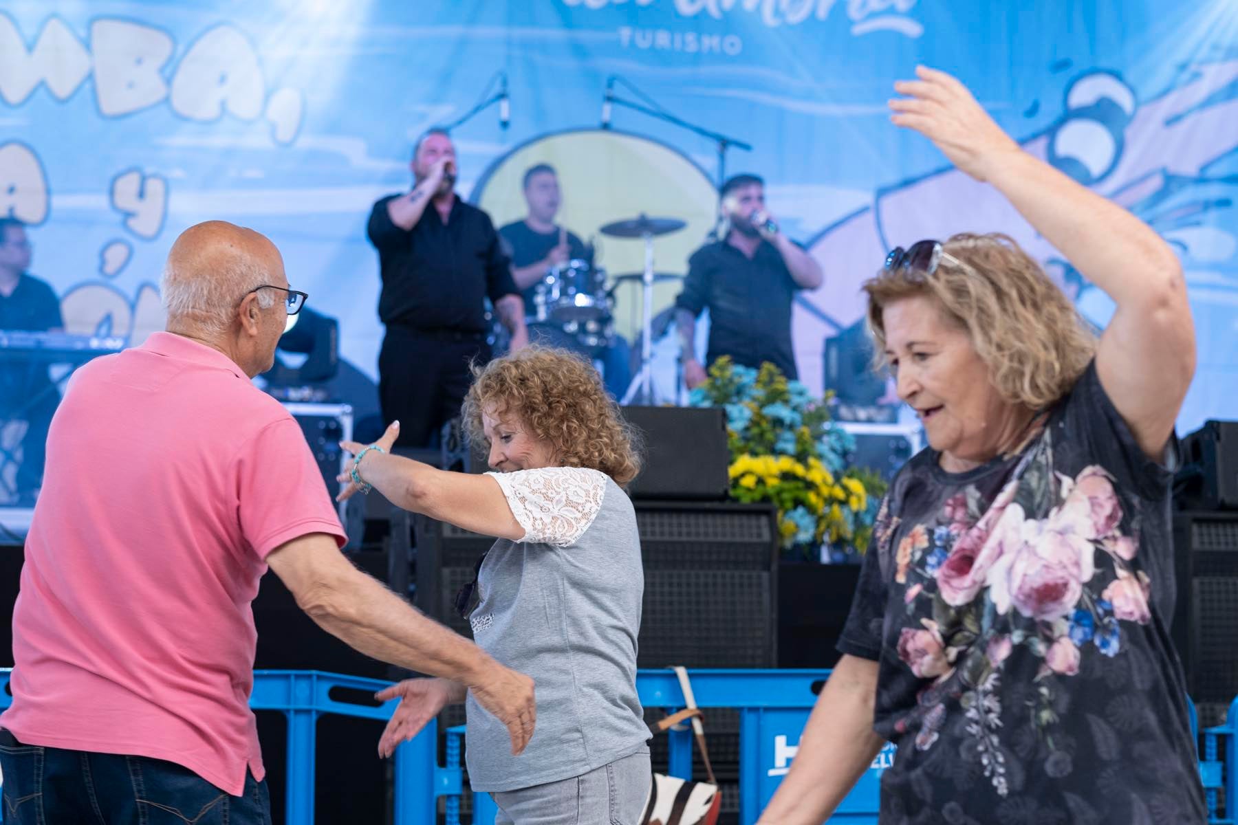 La jornada inaugural de la Feria de la Gamba de Punta Umbría, en imágenes