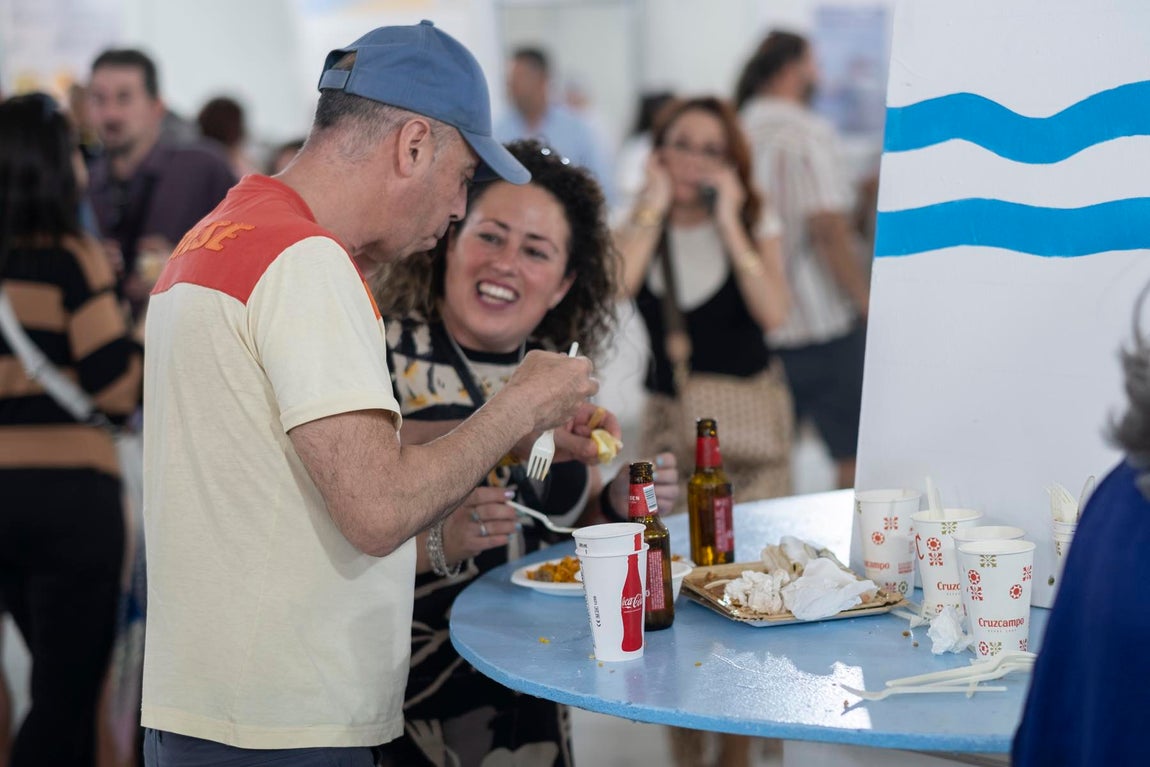 La celebración del 26 de Abril y la Feria de la Gamba de Punta Umbría, en imágenes