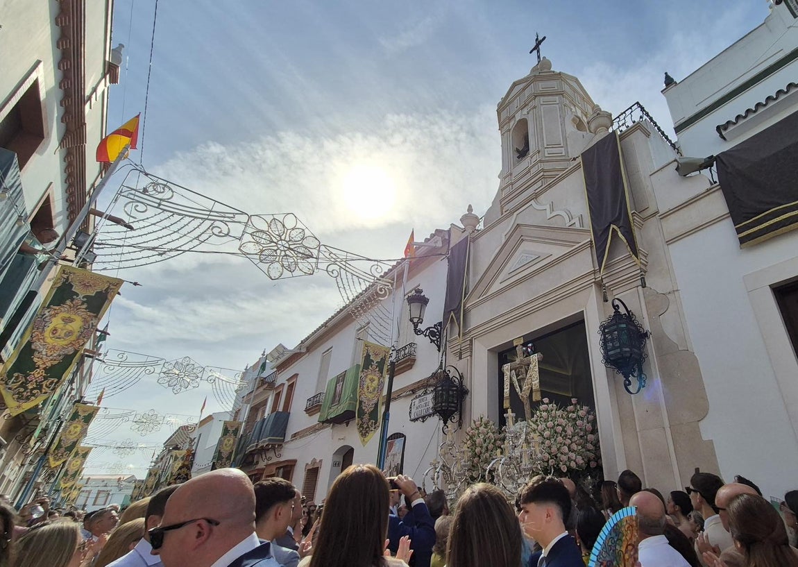 El día grande de la Santa Cruz de la Calle Cabo de La Palma, en imágenes