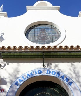 Imagen secundaria 2 - El increíble palacio convertido en hotel que se encuentra a 10 minutos de la playa de Matalascañas