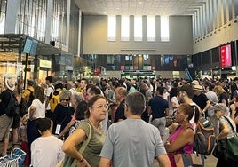 Caos ferroviario en Huelva: Adif resuelve la avería en la catenaria y se reactiva la circulación de trenes, pero avisa de retrasos