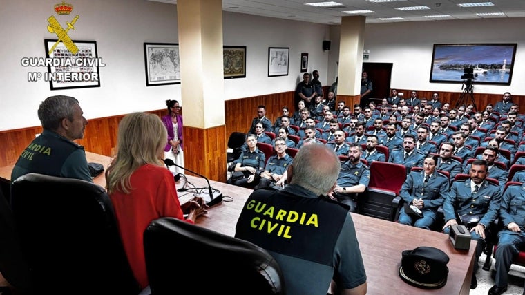 Agentes de la Guardia Civil en prácticas en Huelva