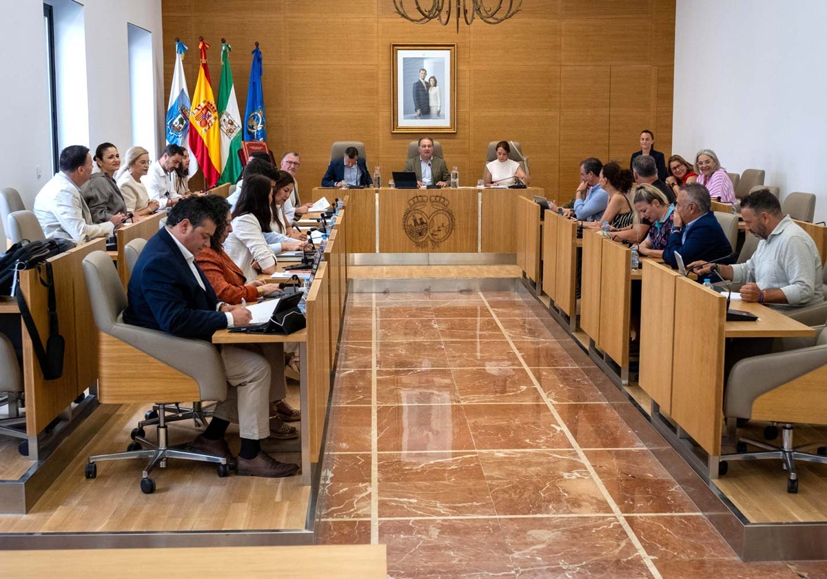 El pleno extraordinario celebrado esta mañana