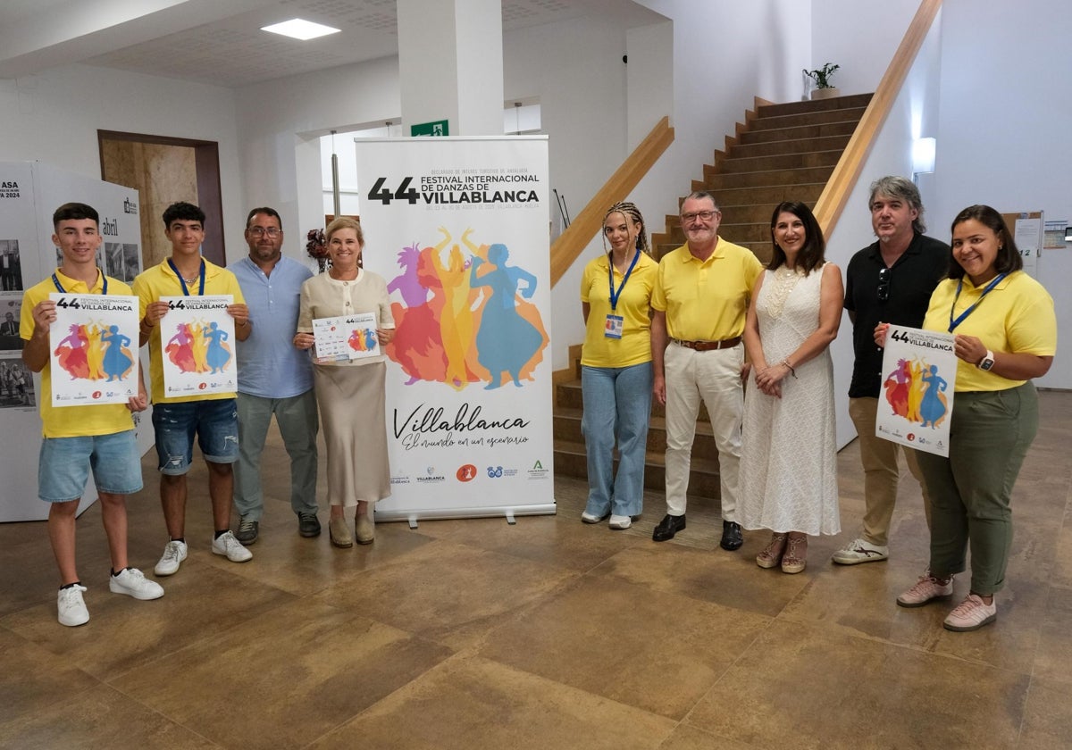 Presentación de la edición número 44 del Festival Internacional de Danzas de Villablanca
