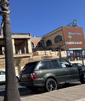 Imagen secundaria 2 - Recreación del nuevo Hotel M3 de Lepe y el centro comercial Marina Ocio, que será reformado