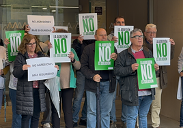 Condenan a tres años y medio de cárcel a un paciente por amenazar con un cuchillo a un médico en Isla Cristina