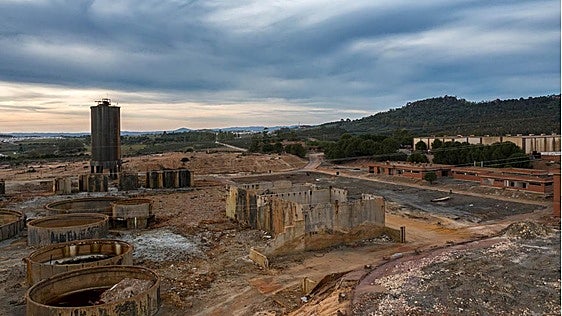 De oficinas mineras a residencia de estudiantes: el proyecto para reactivar el Andévalo ya tiene vía libre en Calañas