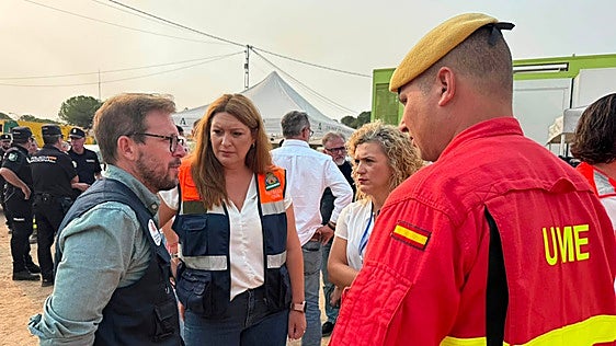 Valverde del Camino aplaza 48 horas el inicio de su feria de agosto por el incendio de Niebla