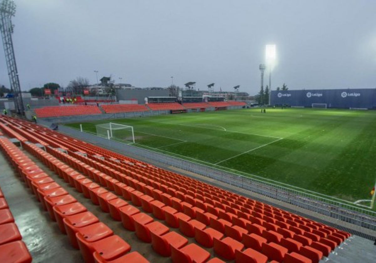 Campo del Cerro del Espino, donde jugarán el Atlético de Madrid B y el Recreativo de Huelva