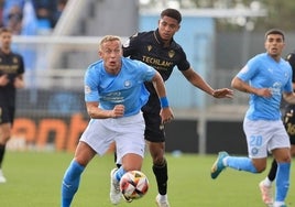 El Ibiza tumba al líder, resucita el Atlético Baleares y el San Fernando hunde al Melilla