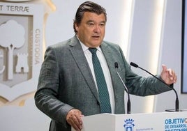 Gabriel Cruz: «En cuanto he tenido conocimiento de la noticia de Pablo Comas lo primero que he hecho ha sido llamar a la alcaldesa de Huelva»