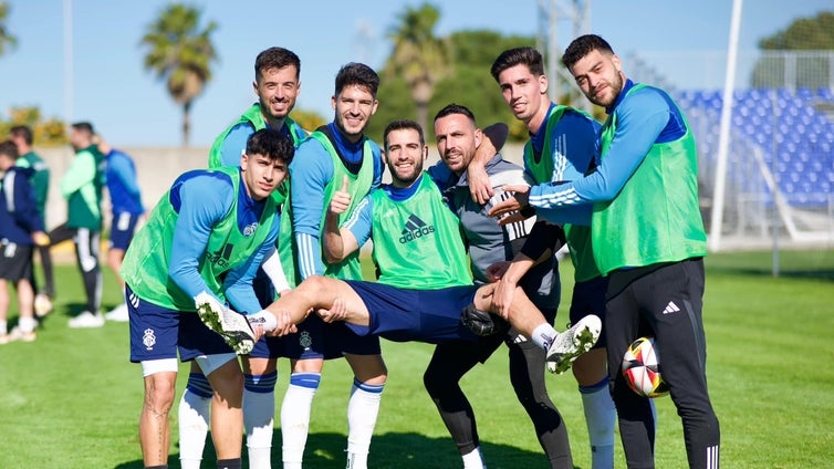 Alineaciones del CD Alcoyano - Recreativo de Huelva de Primera RFEF 2023-2024: onces y banquillo de suplentes