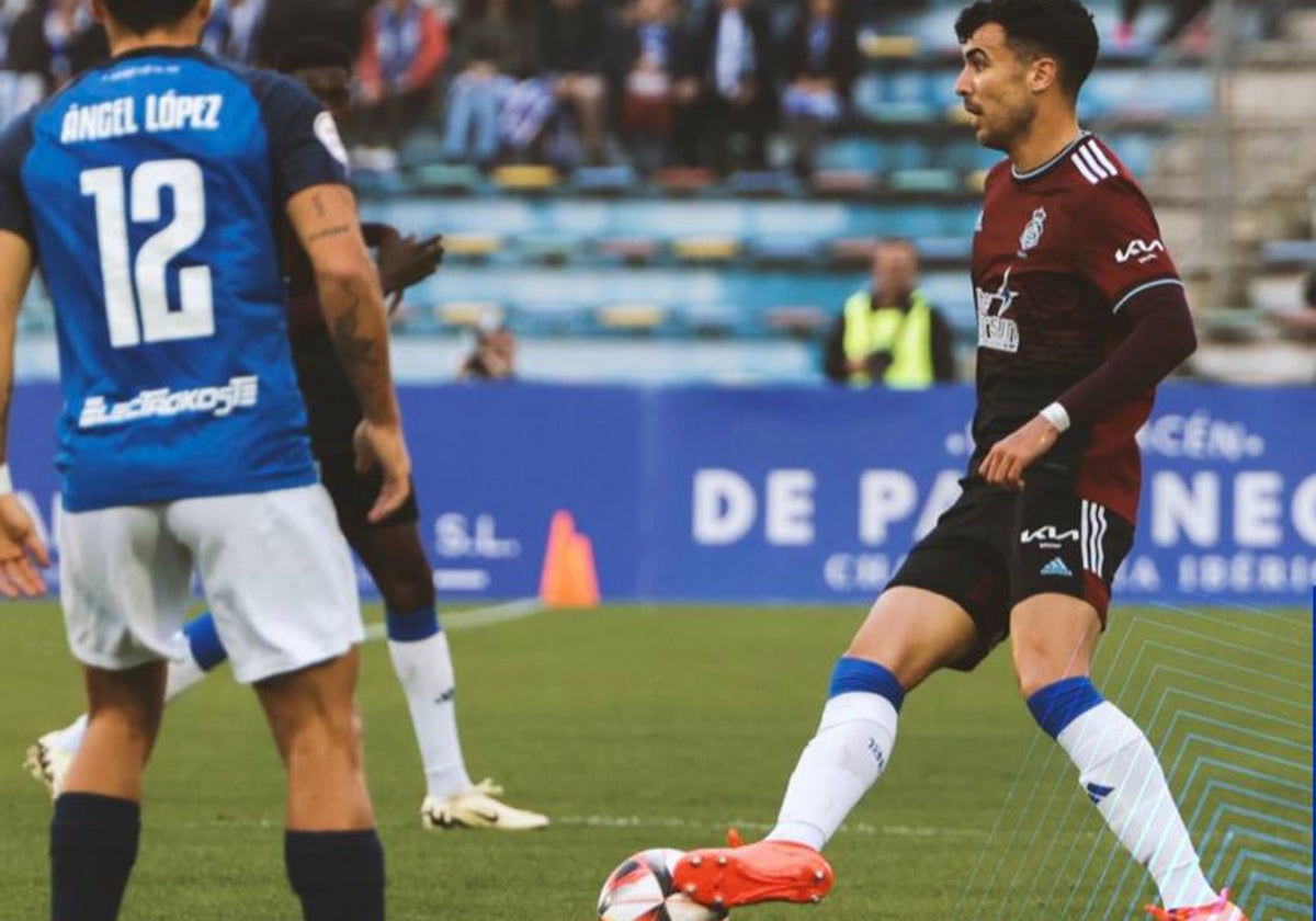 Rubén Serrano, durante el duelo ante el San Fernando