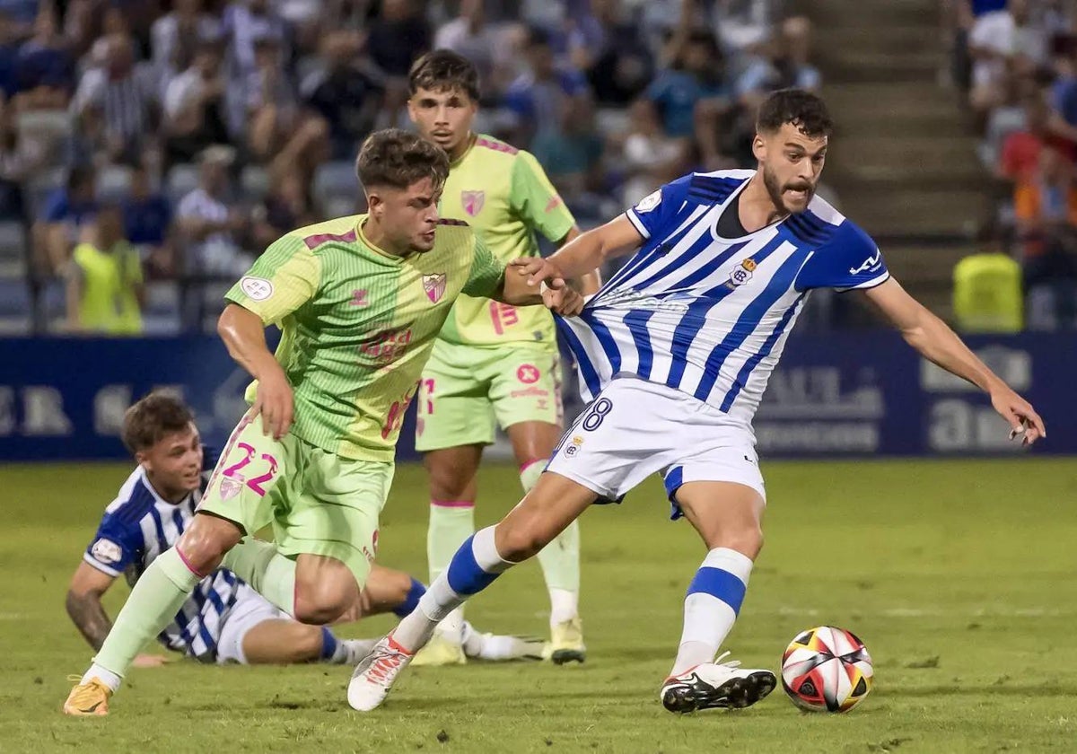 Luis Alcalde durante el Recreativo-Málaga de la primera vuelta liguera