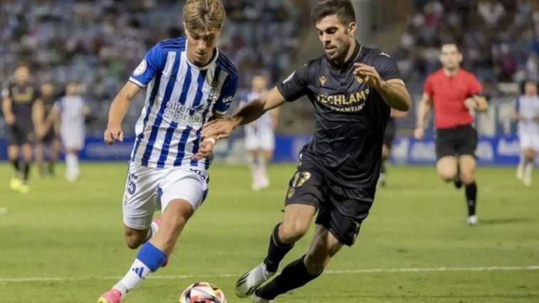 Alineaciones del CD Castellón - Recreativo de Huelva de Primera RFEF 2023-2024: onces y banquillo de suplentes