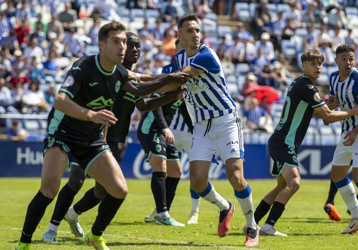 Pablo Caballero durante el Recreativo-Atlético Baleares disputado en el Nuevo Colombino