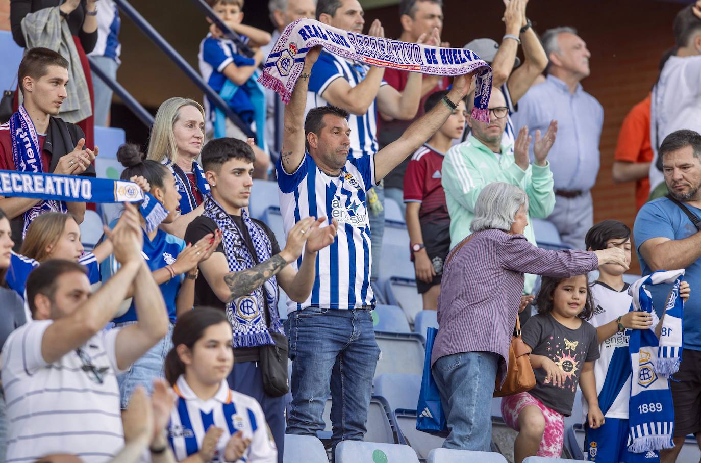 Las mejores imágenes del primer triunfo liguero del Recreativo ante uno de los cuatro primeros clasificados