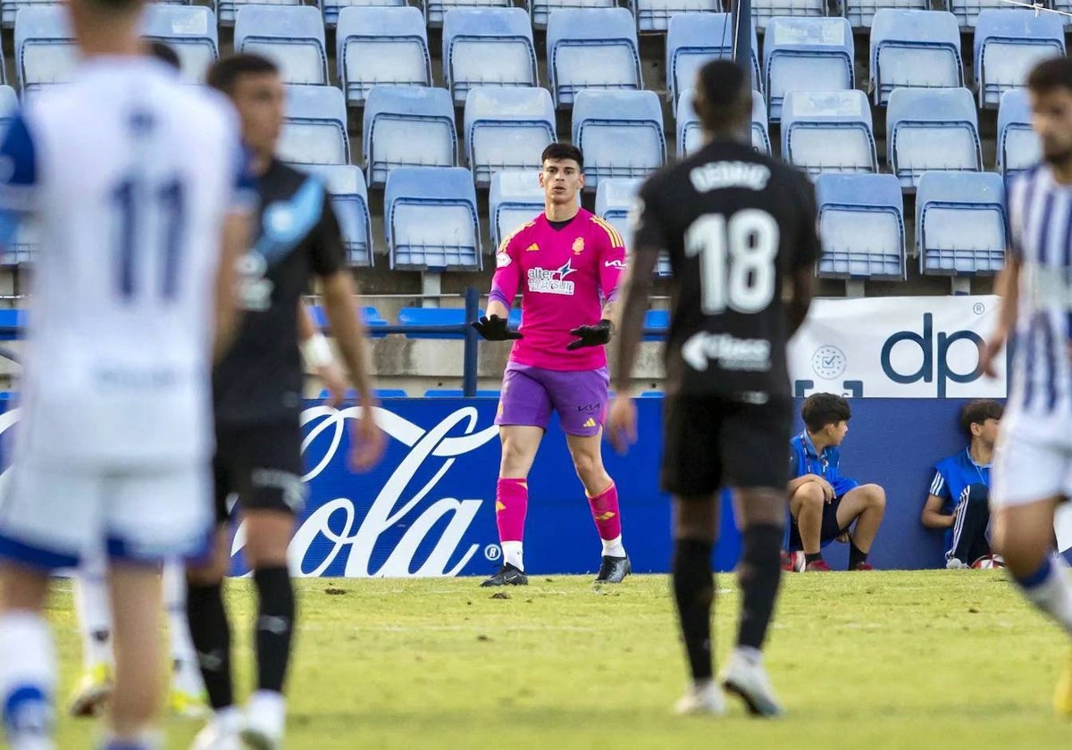 Guillermo Centurión debutó en competición oficial con el Recreativo en la victoria ante el Ibiza