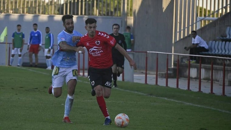 Antonio Molina en su etapa en la Agrupación Deportiva Cartaya