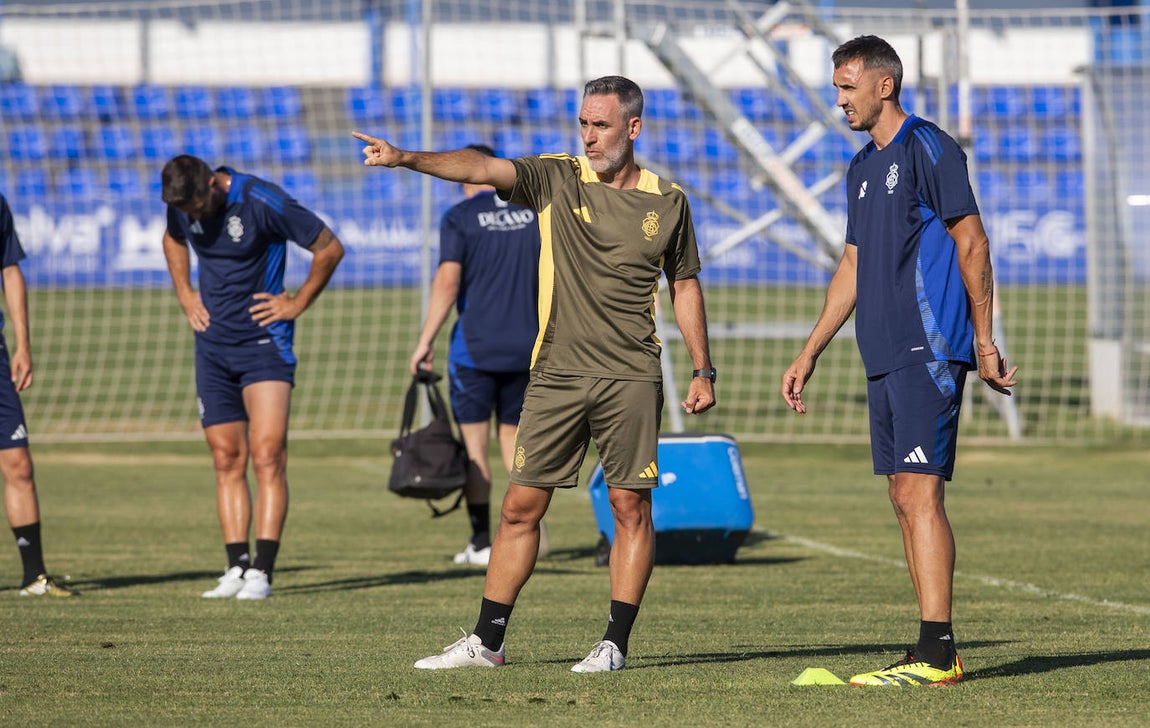 El primer día de la pretemporada del Recreativo de Huelva 2024-25, en imágenes