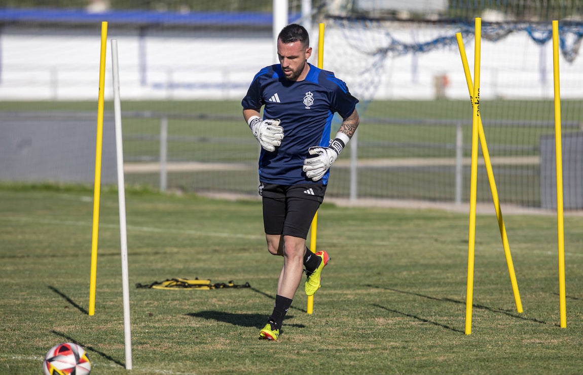El primer día de la pretemporada del Recreativo de Huelva 2024-25, en imágenes